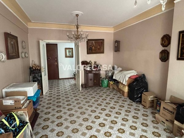 appartamento in vendita a Carrara in zona Marina di Carrara