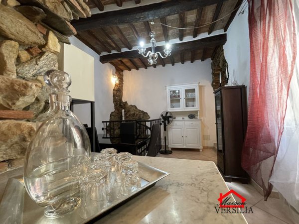 appartamento in vendita a Carrara in zona Bedizzano