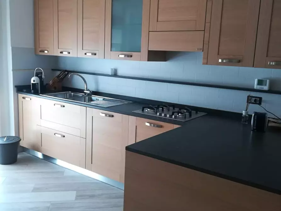 appartamento in vendita a Carrara in zona Marina di Carrara
