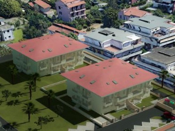 appartamento in vendita a Carrara in zona Marina di Carrara