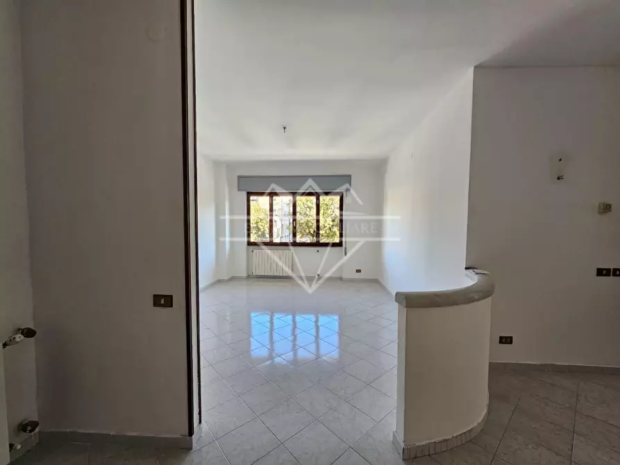 appartamento in vendita a Carrara in zona Avenza