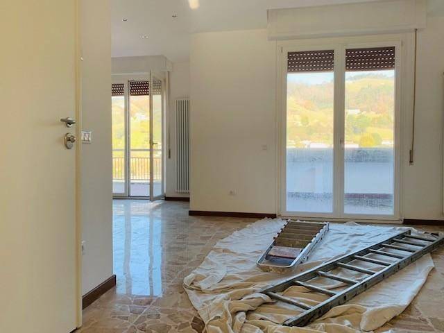 appartamento in vendita a Carrara