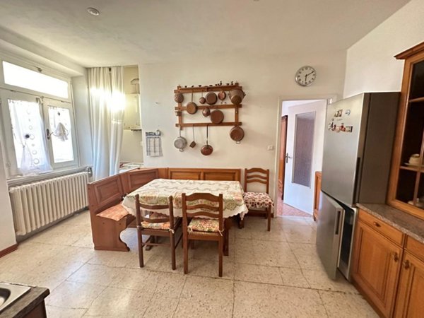 appartamento in vendita a Carrara in zona Marina di Carrara