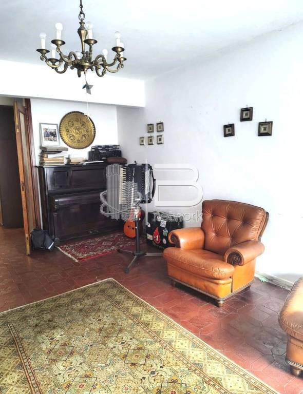 appartamento in vendita a Carrara in zona Marina di Carrara