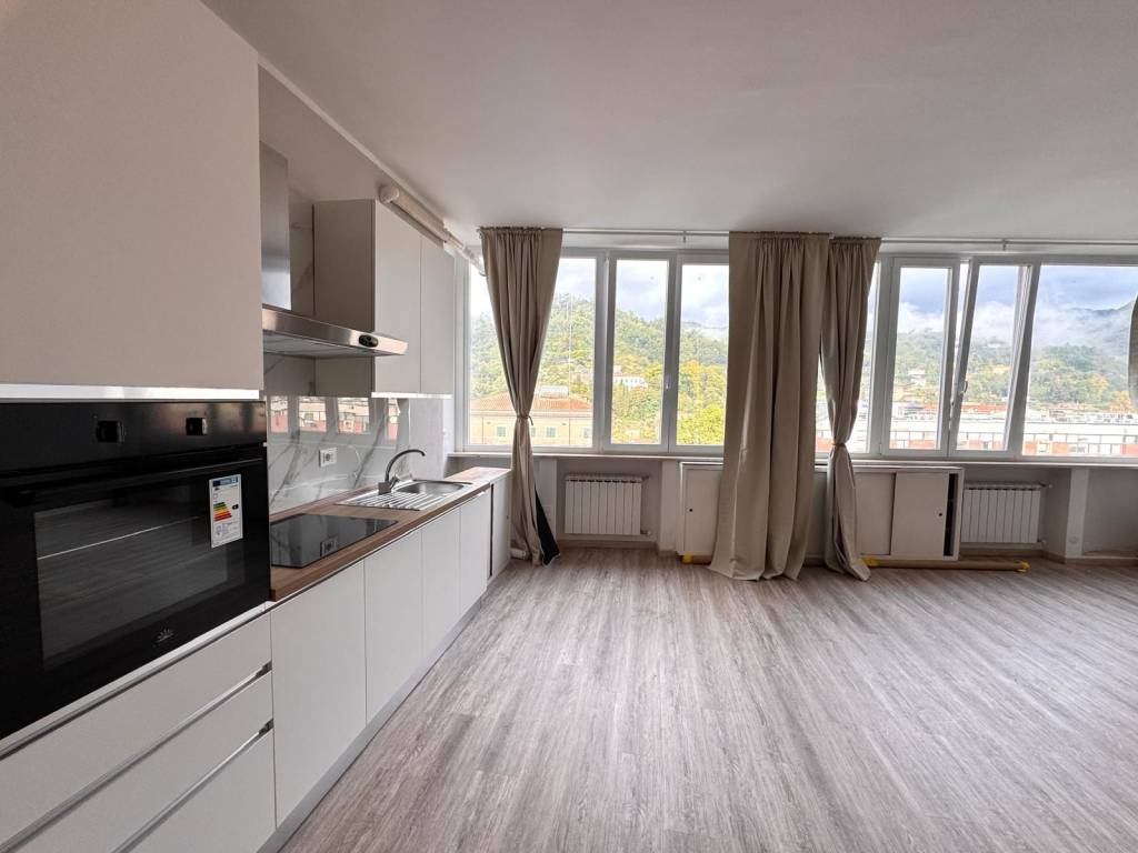 appartamento in vendita a Carrara