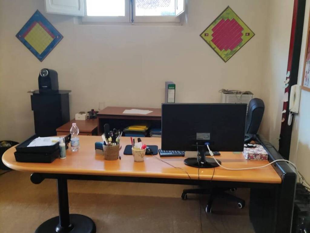 ufficio in vendita a Carrara in zona Sant'Antonio