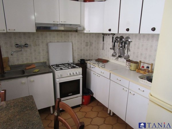 appartamento in vendita a Carrara in zona Avenza