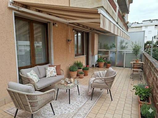 appartamento in vendita a Carrara in zona Marina di Carrara