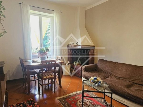 appartamento in vendita a Carrara in zona Avenza