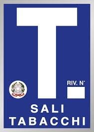 negozio in vendita a Carrara in zona Marina di Carrara