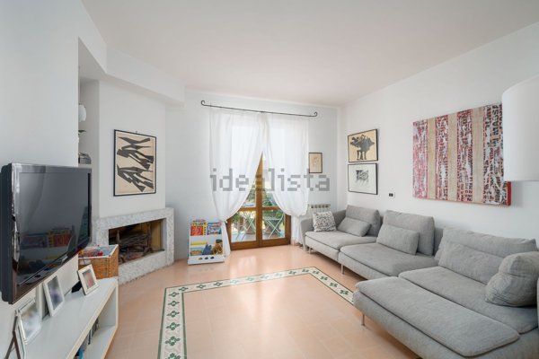 appartamento in vendita a Carrara