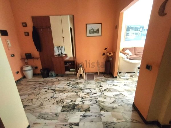 appartamento in vendita a Carrara