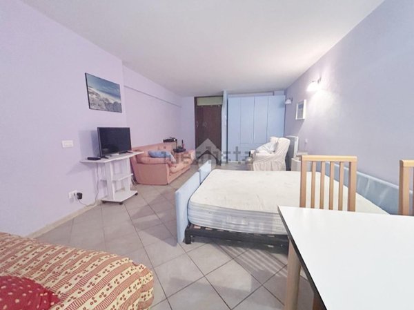 appartamento in vendita a Carrara in zona Marina di Carrara