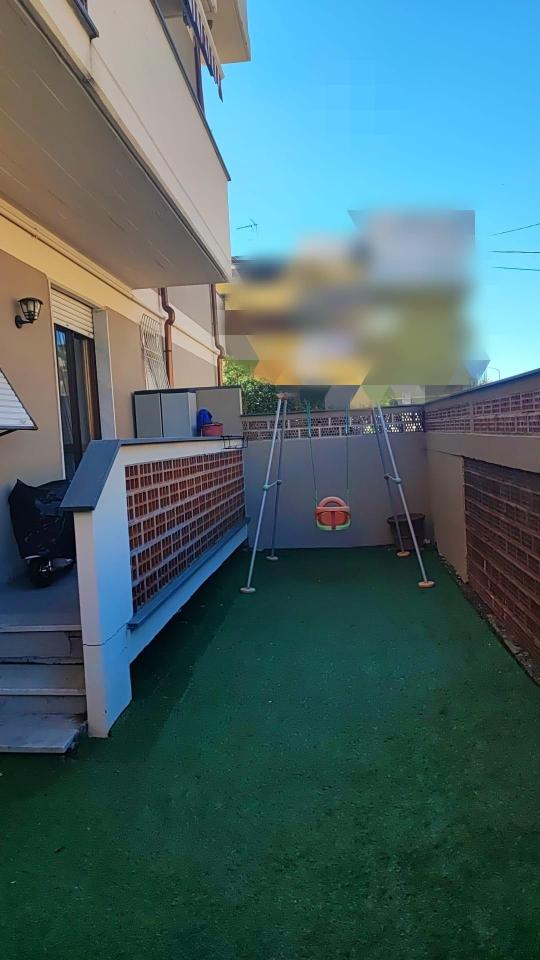 appartamento in vendita a Carrara in zona Avenza