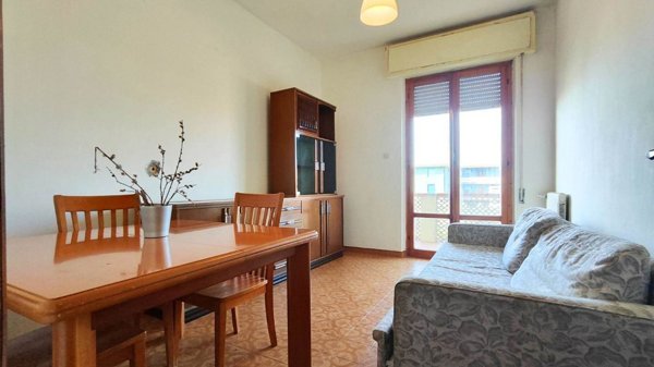 appartamento in vendita a Carrara in zona Marina di Carrara