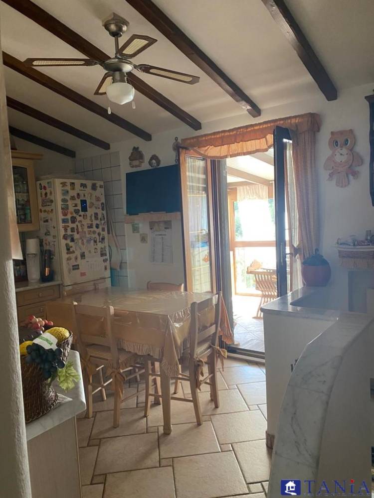 appartamento in vendita a Carrara in zona Gragnana