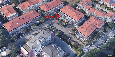 locale commerciale in vendita a Carrara