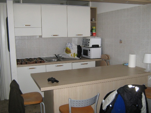 appartamento in vendita a Carrara in zona Avenza