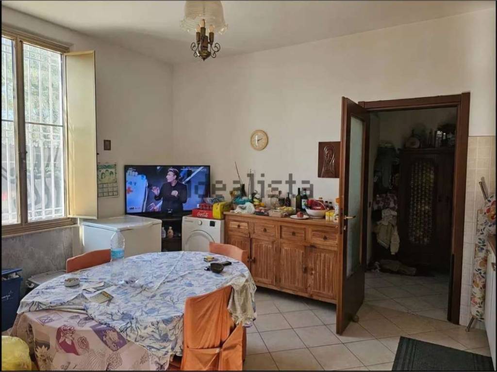 casa indipendente in vendita a Carrara in zona Fossone