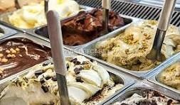 negozio in vendita a Carrara in zona Avenza