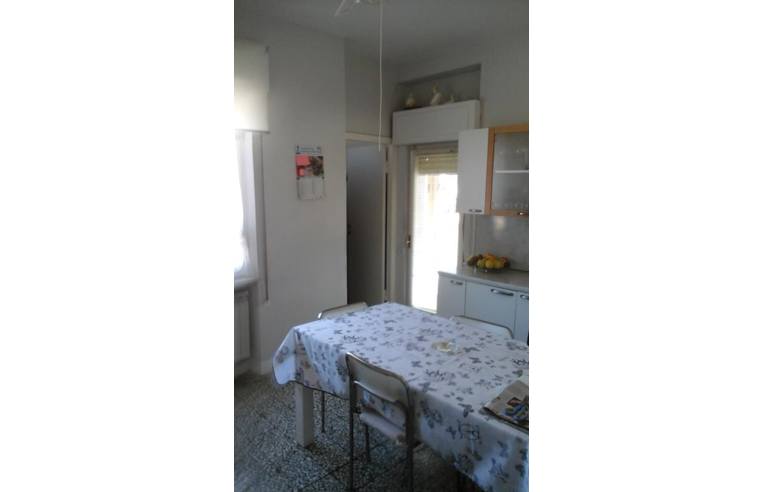 appartamento in vendita a Carrara in zona Centro Città