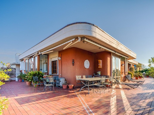 appartamento in vendita a Carrara in zona Avenza