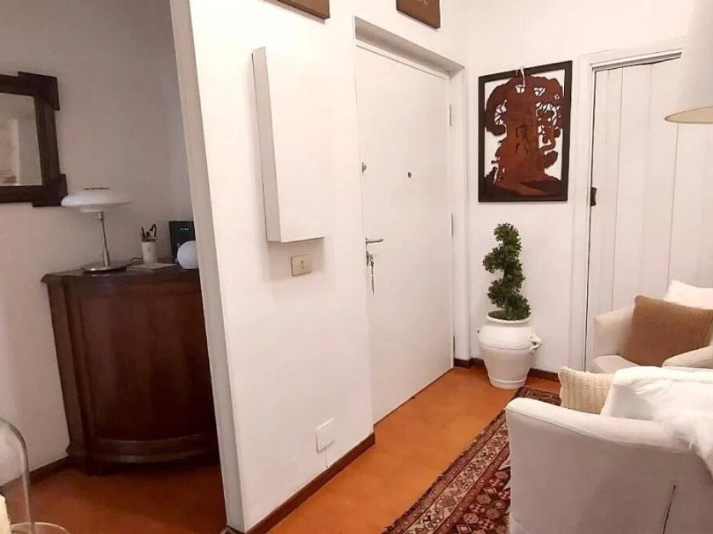 appartamento in vendita a Carrara in zona Centro Città
