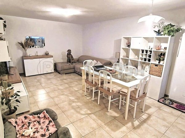 appartamento in vendita a Carrara in zona Marina di Carrara