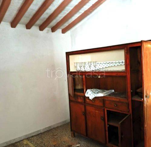 appartamento in vendita a Carrara in zona Fossola