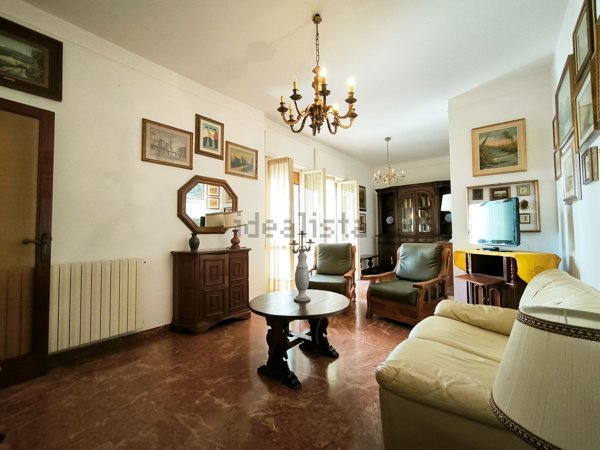 appartamento in vendita a Carrara