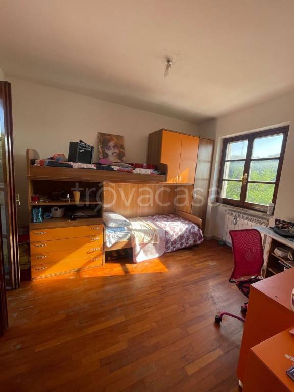 casa indipendente in vendita a Carrara in zona Fossone