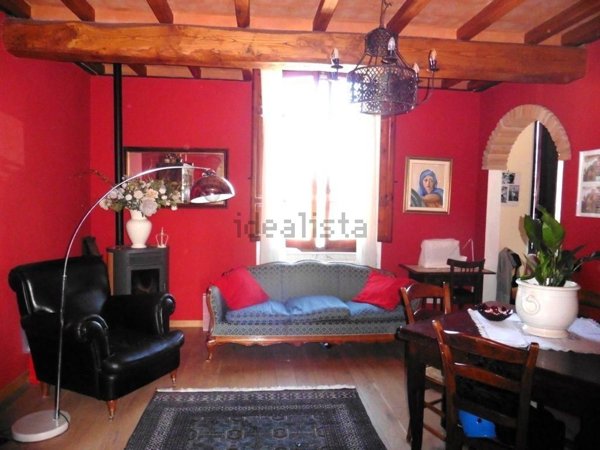 appartamento in vendita a Carrara in zona Marina di Carrara