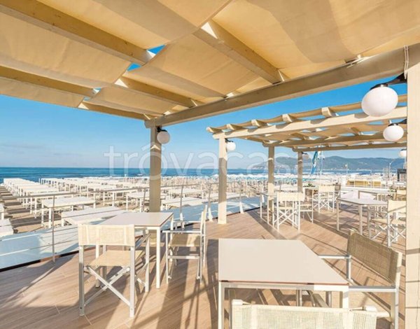 casa indipendente in vendita a Carrara in zona Marina di Carrara