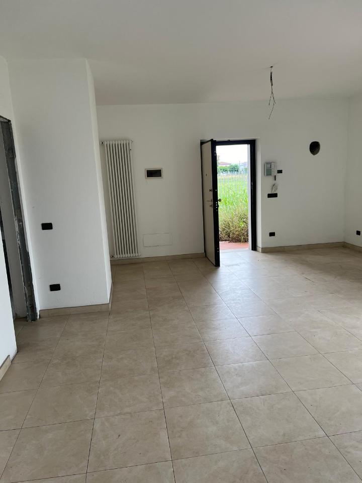 casa indipendente in vendita a Carrara in zona Nazzano