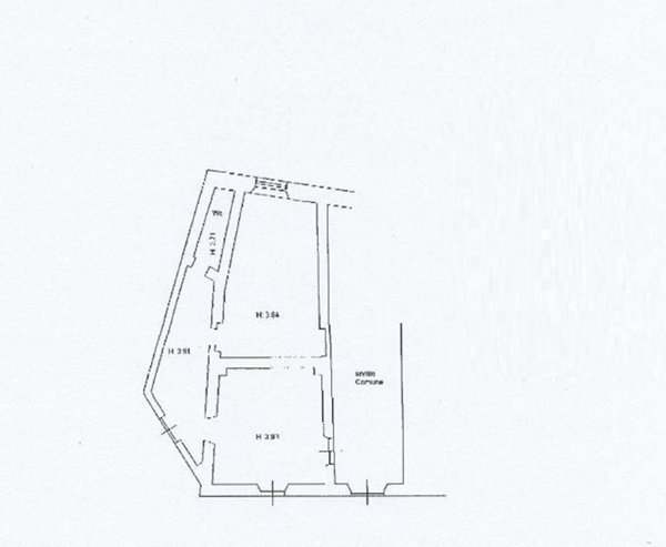 locale commerciale in vendita a Carrara in zona Centro Città