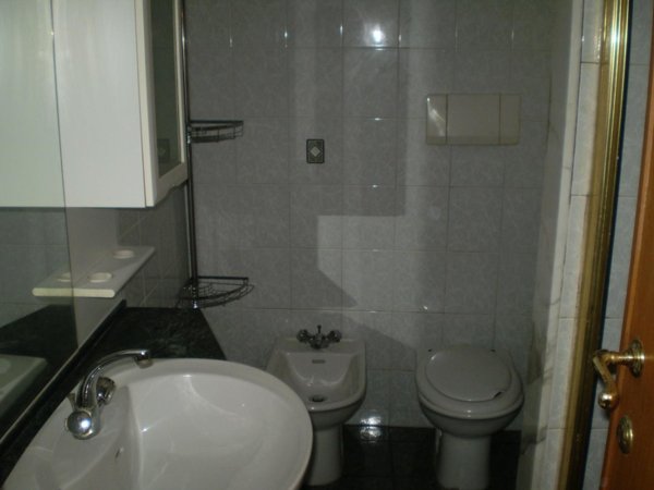 appartamento in vendita a Carrara in zona Gragnana