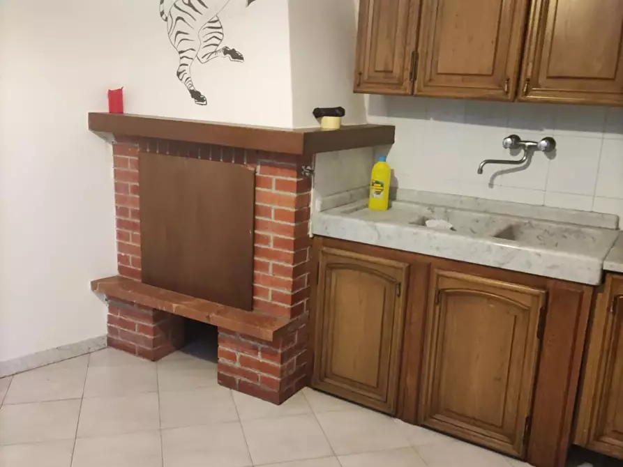 appartamento in vendita a Carrara in zona Gragnana