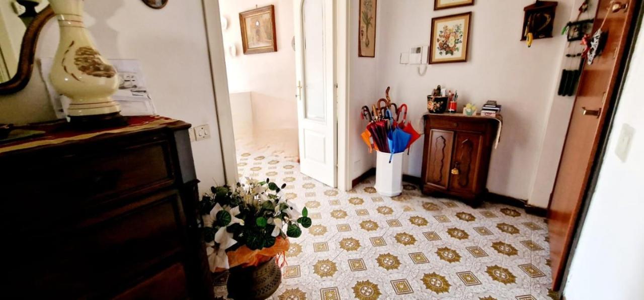 appartamento in vendita a Carrara in zona Marina di Carrara