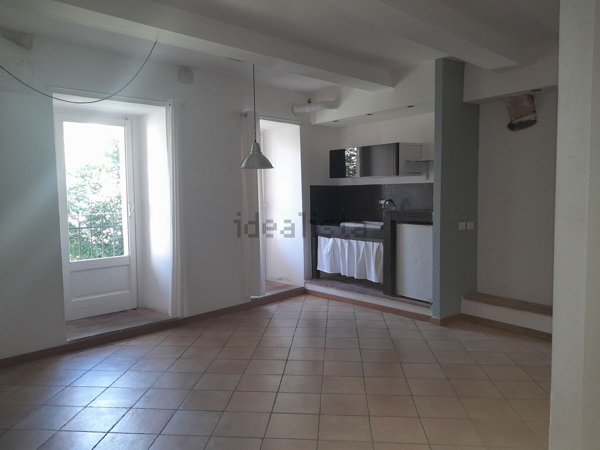 appartamento in vendita a Carrara