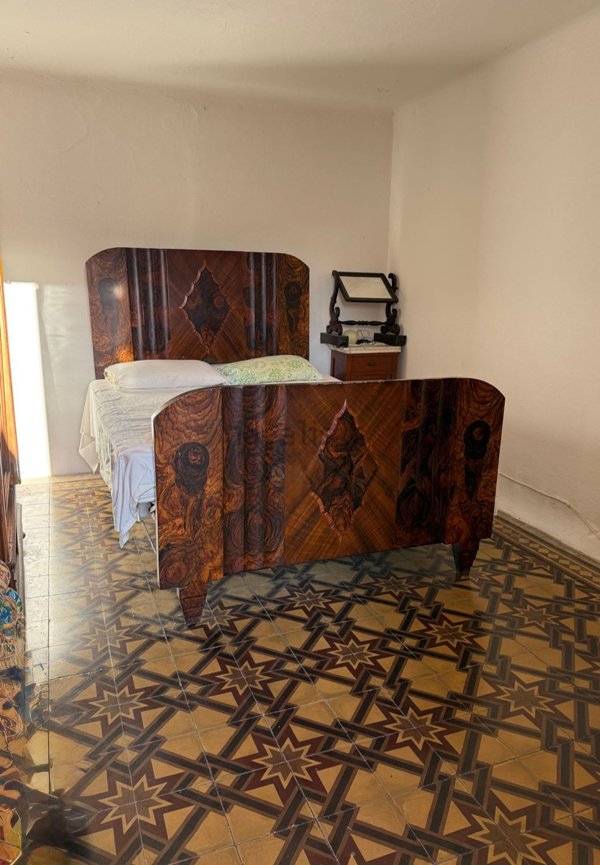 casa indipendente in vendita a Carrara