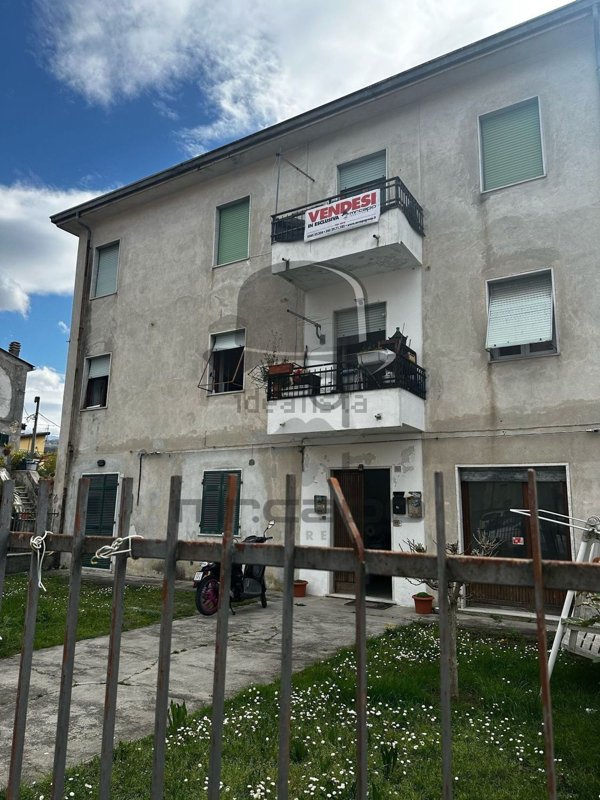 appartamento in vendita a Carrara