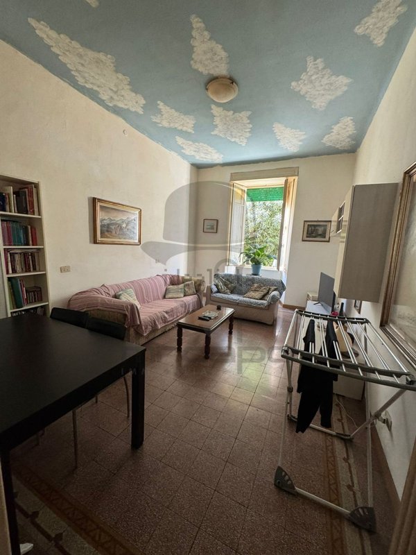 appartamento in vendita a Carrara in zona Centro Città