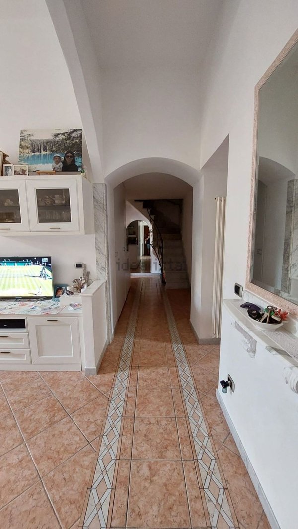 appartamento in vendita a Carrara