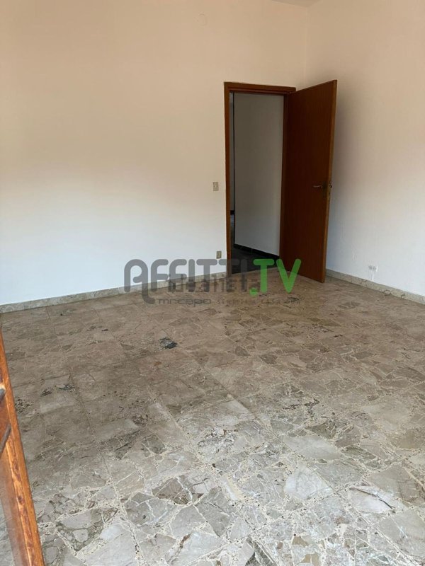 appartamento in vendita a Carrara in zona Marina di Carrara