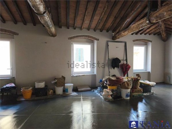 appartamento in vendita a Carrara