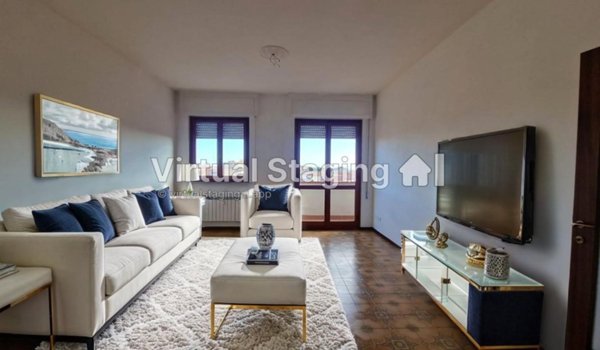 appartamento in vendita a Carrara in zona Marina di Carrara