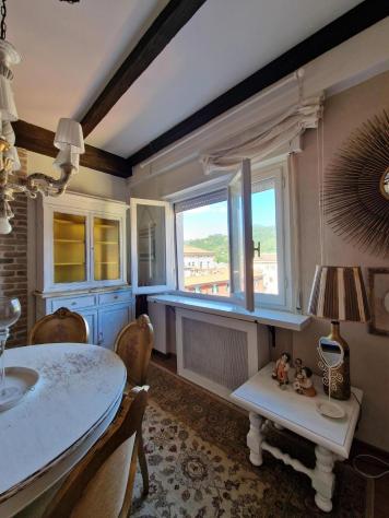 appartamento in vendita a Carrara in zona Centro Città