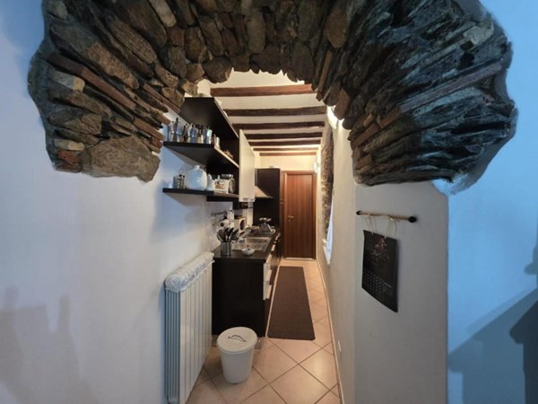 appartamento in vendita a Carrara in zona Bedizzano