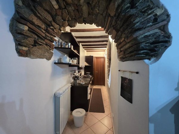 appartamento in vendita a Carrara in zona Bedizzano