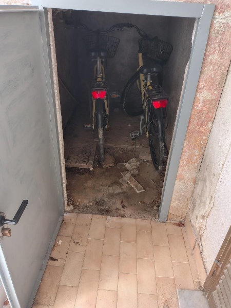 casa indipendente in vendita a Carrara in zona Marina di Carrara